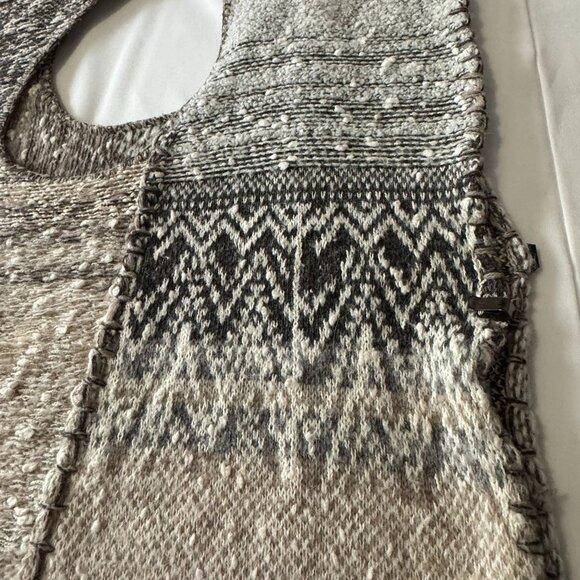 Free People Open Front Sleeveless Fringe Hem Vest Sweater Top Boho Bohemian O/S - Picture 9 of 13